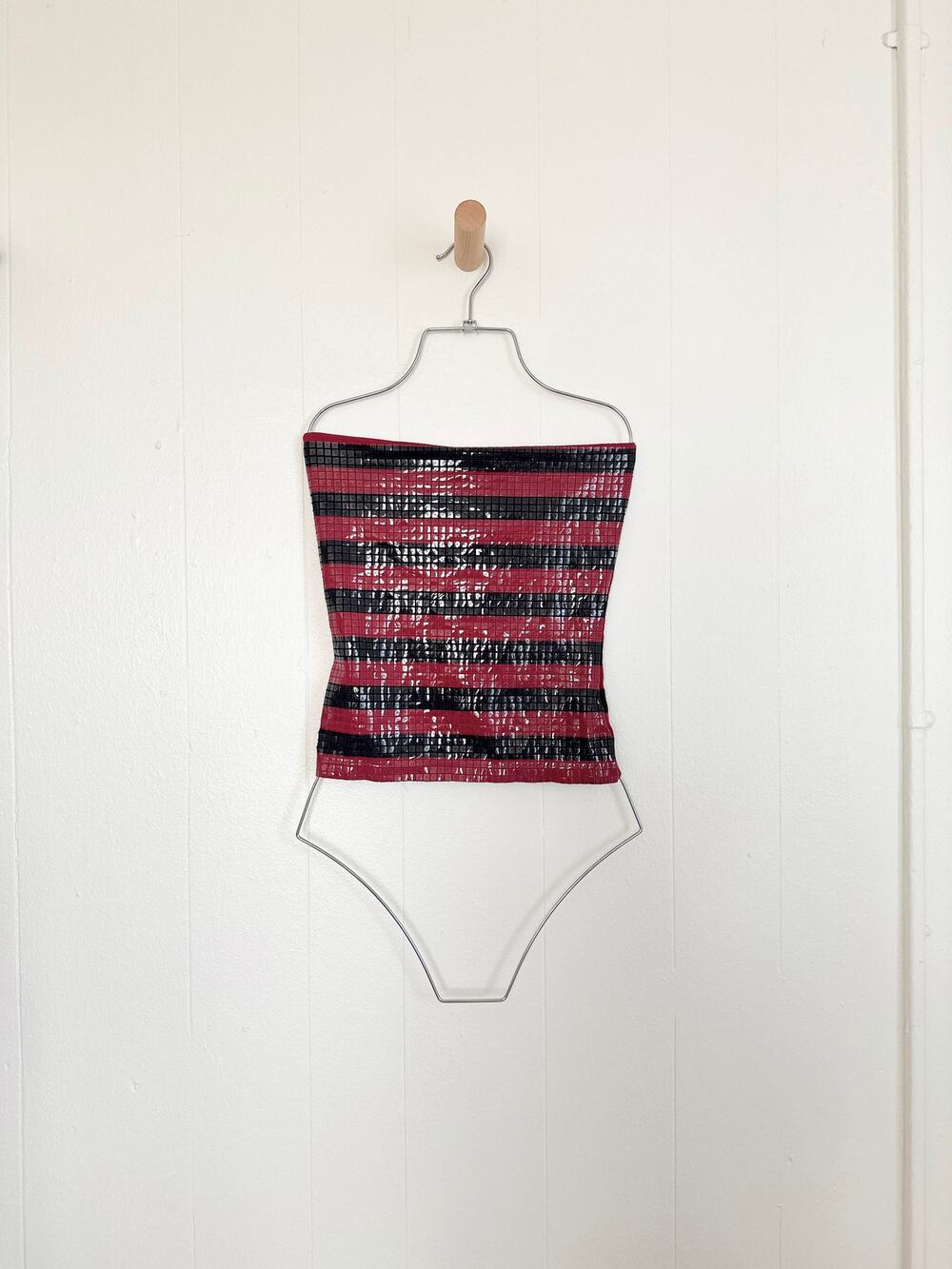 Y2K Vintage The Limited Black and Red Striped Sequin Strapless Tube Top Small